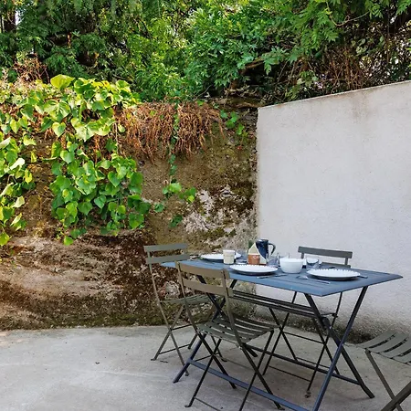 Holiday home Maison La Petite Muraillere Saint-Etienne-de-Mer-Morte